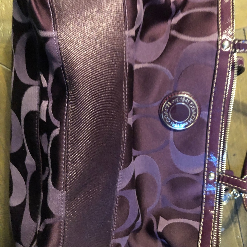 Coach Tote Purse & Matching Wallet